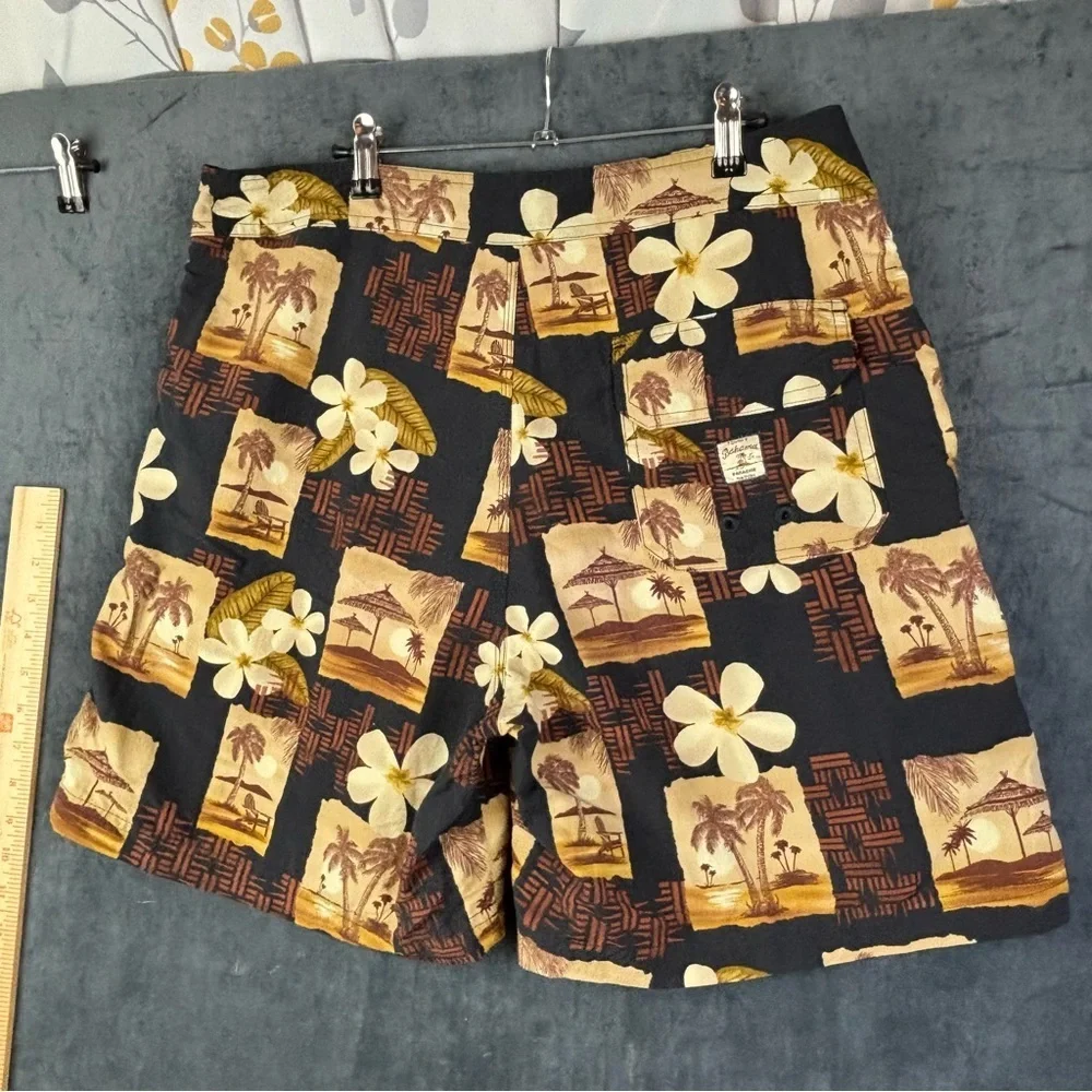 Tommy Bahama Black and Brown Flat Front Shorts